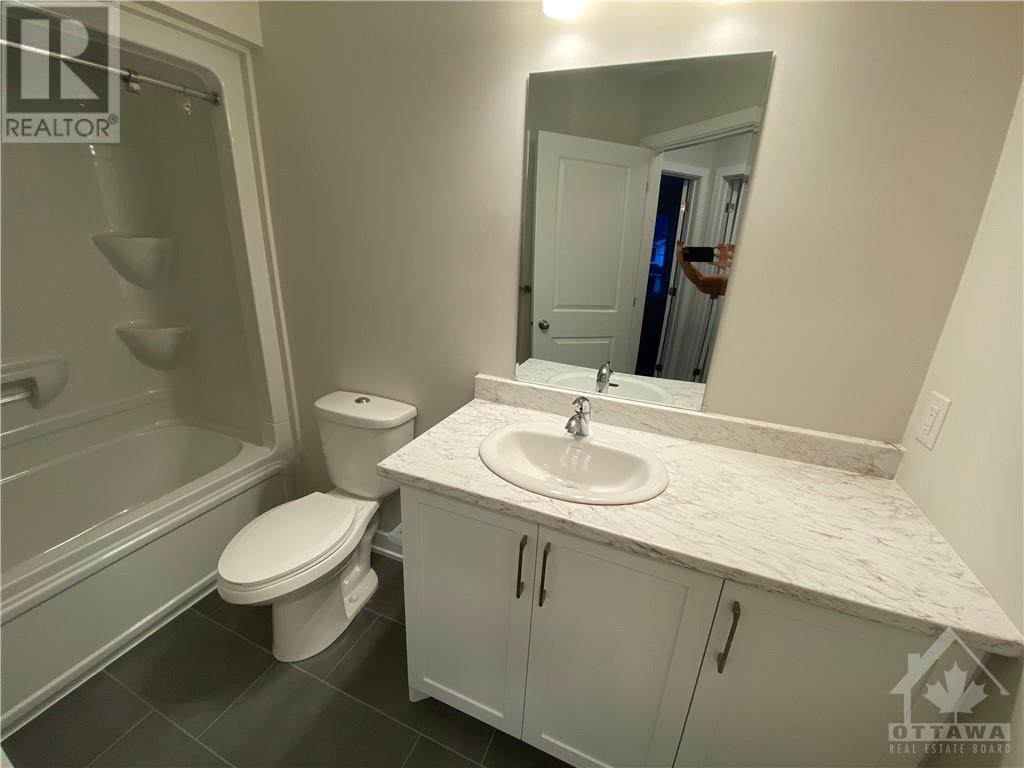 13 Whitcomb Crescent, Smiths Falls, Ontario  K7A 0A2 - Photo 13 - 1366916