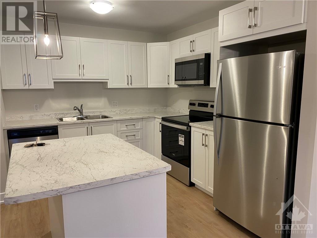 13 Whitcomb Crescent, Smiths Falls, Ontario  K7A 0A2 - Photo 5 - 1366916