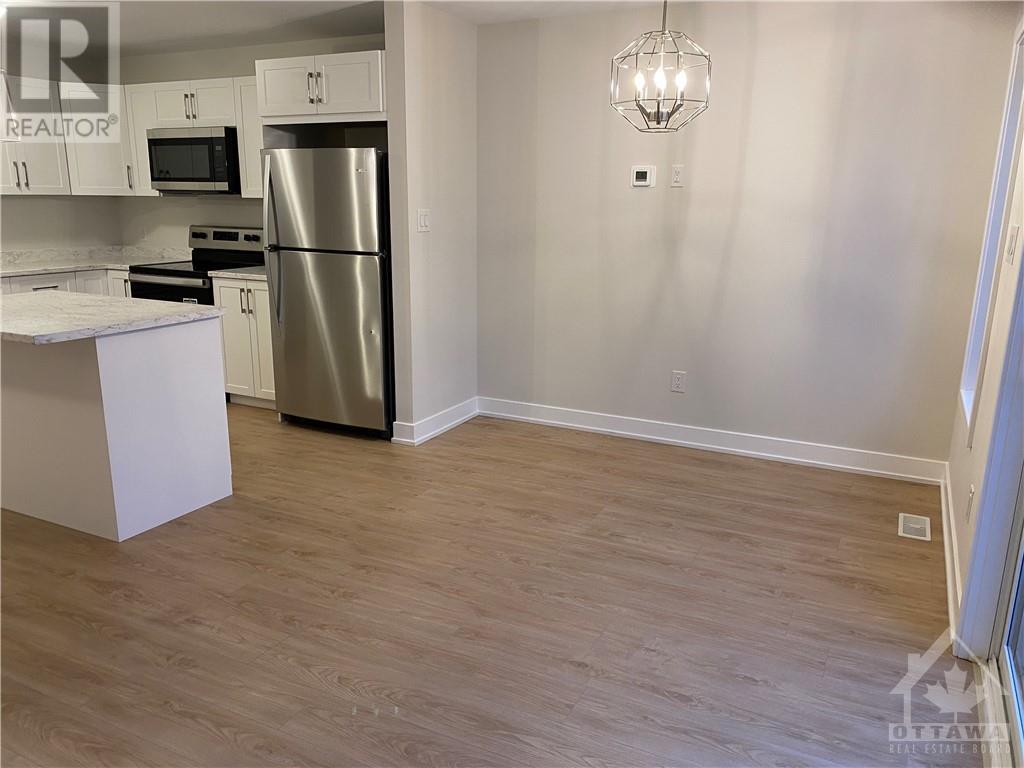 13 Whitcomb Crescent, Smiths Falls, Ontario  K7A 0A2 - Photo 7 - 1366916