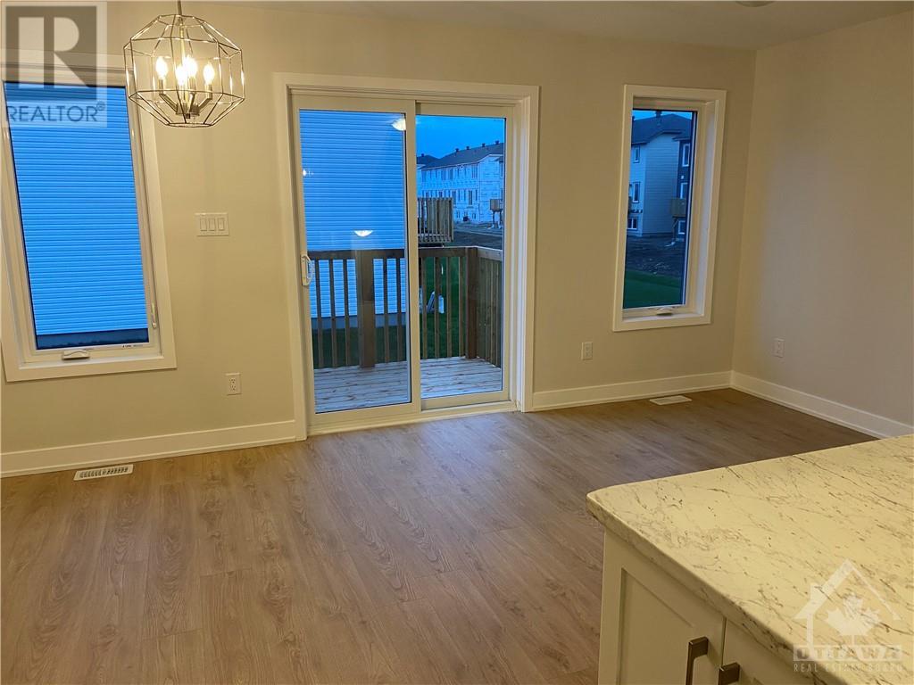 13 Whitcomb Crescent, Smiths Falls, Ontario  K7A 0A2 - Photo 8 - 1366916