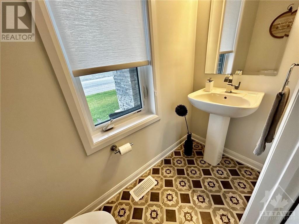 606 Bridgeport Avenue, Ottawa, Ontario  K4M 0N1 - Photo 13 - 1366369