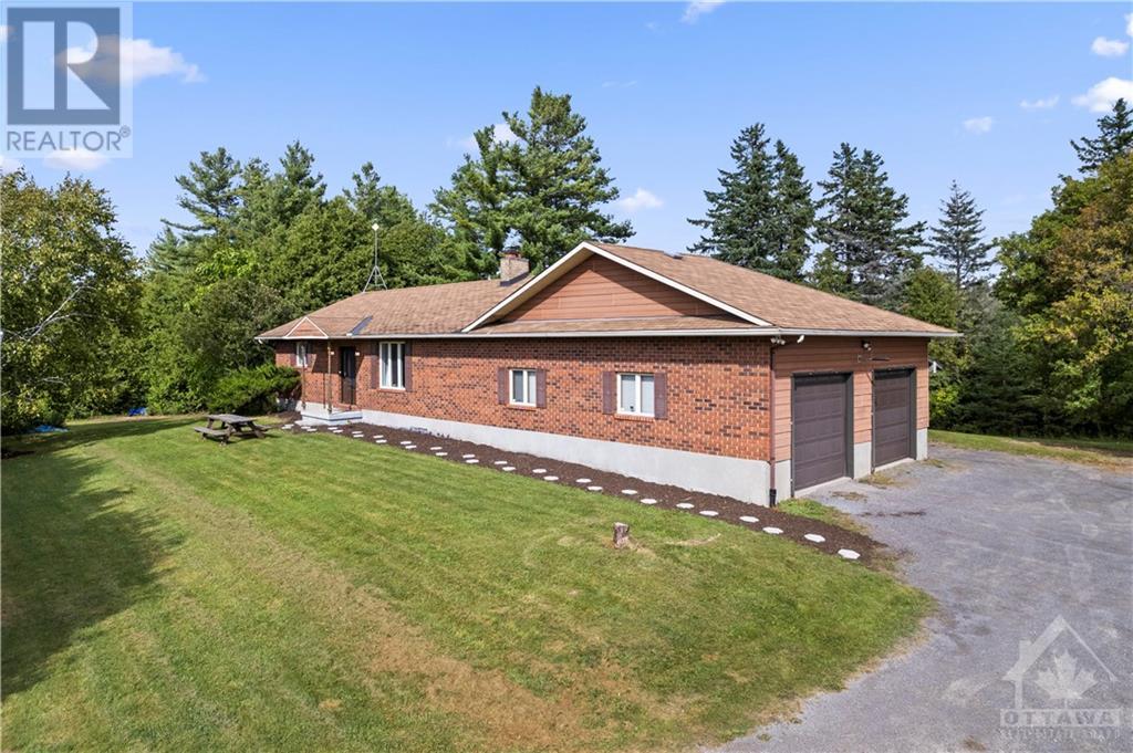 8750 WEST END WAY, ottawa, Ontario