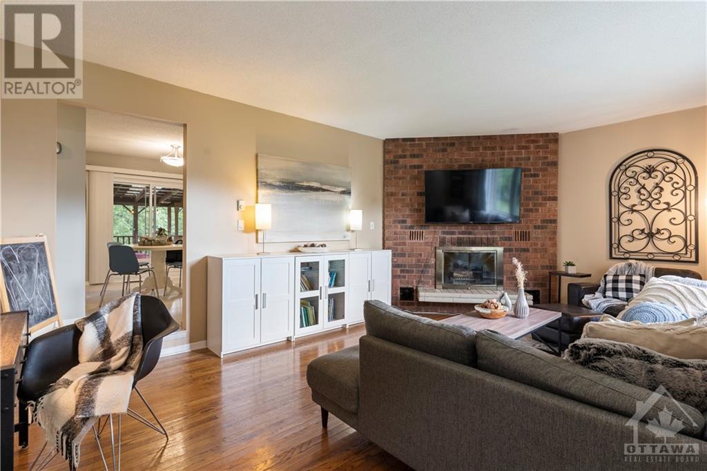 8750 West End Way, Ottawa, Ontario  K0A 1B0 - Photo 6 - 1367056