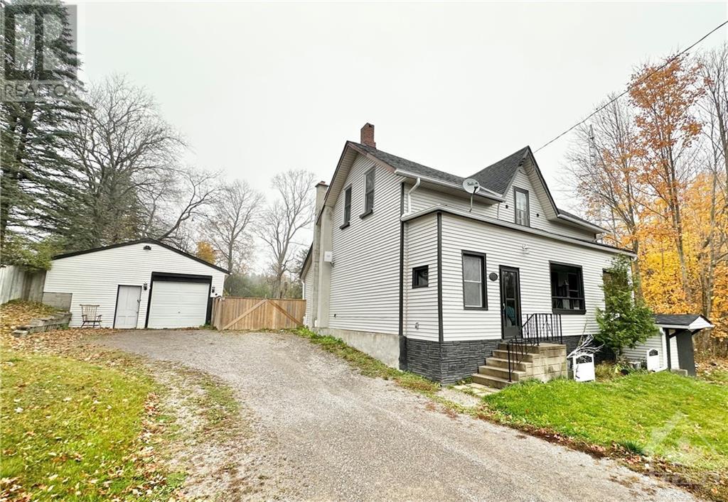 31 Manvers Station Road, Kawartha Lakes, Ontario  L0A 1K0 - Photo 2 - 1367041