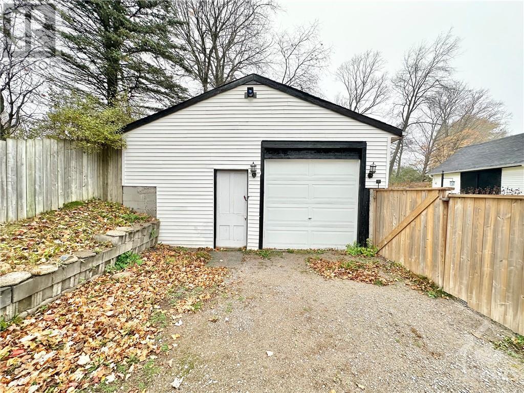 31 Manvers Station Road, Kawartha Lakes, Ontario  L0A 1K0 - Photo 3 - 1367041