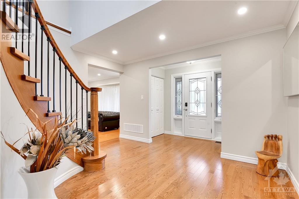 86 Country Club Drive, Ottawa, Ontario  K1V 9Y7 - Photo 3 - 1367000