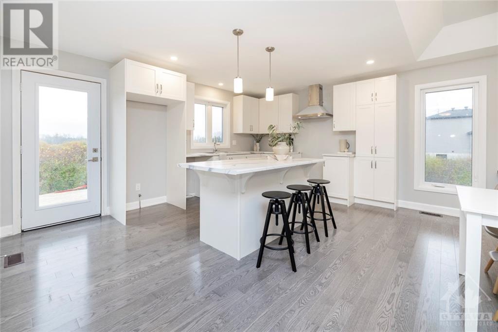 1162 Rosedale Road S, Montague, Ontario  K0G 1N0 - Photo 16 - 1366735