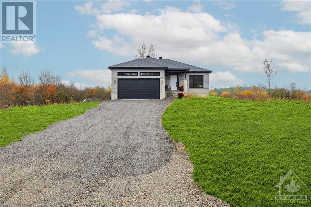 1162 Rosedale Road S, Montague, Ontario  K0G 1N0 - Photo 2 - 1366735