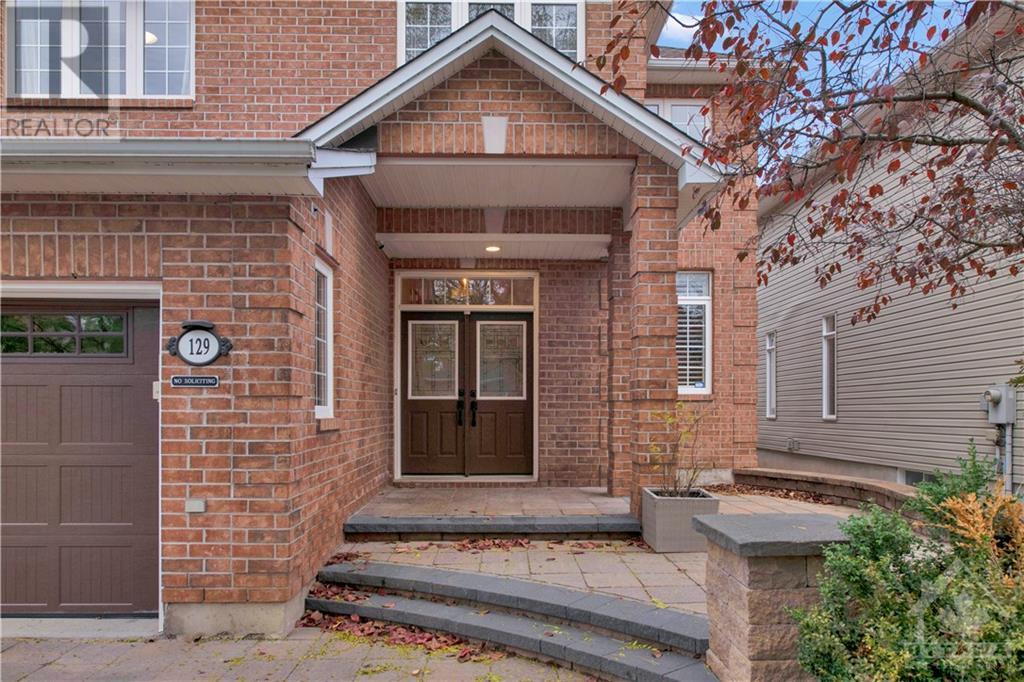 129 Osprey Crescent, Kanata, Ontario  K2M 2Z9 - Photo 2 - 1366872