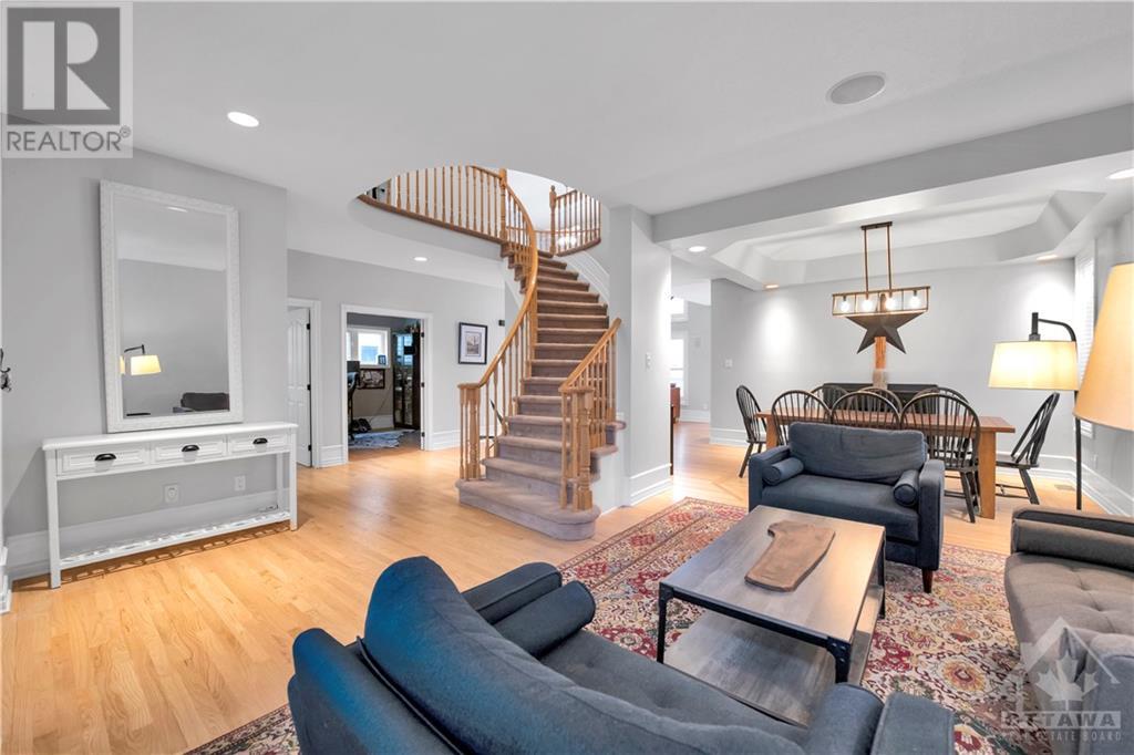 129 Osprey Crescent, Kanata, Ontario  K2M 2Z9 - Photo 4 - 1366872