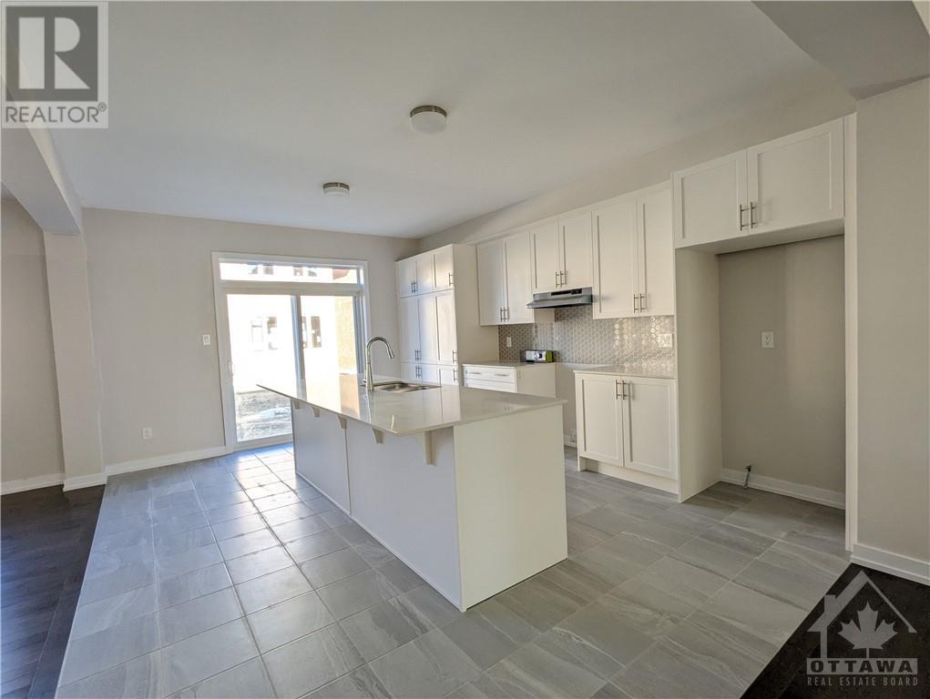 114 Hackamore Crescent, Ottawa, Ontario  K0A 2Z0 - Photo 4 - 1367119