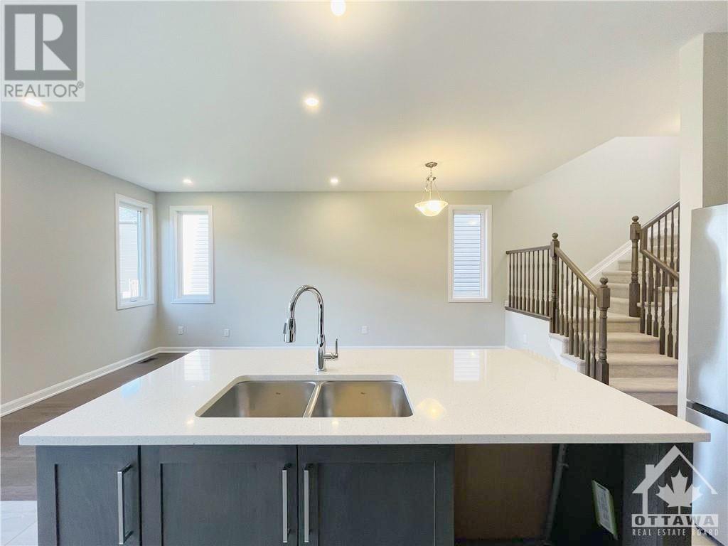 568 Lilith Street, Ottawa, Ontario  K2J 6Z5 - Photo 9 - 1367155