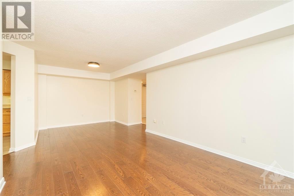 1 Meridian Private Unit#103, Ottawa, Ontario  K2G 6N1 - Photo 11 - 1366862