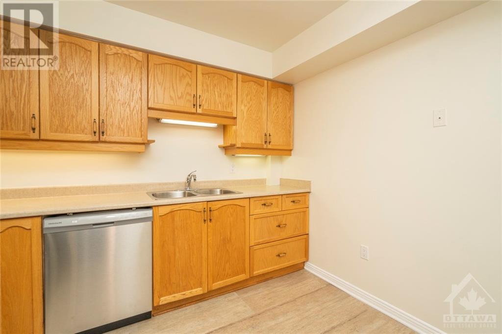 1 Meridian Private Unit#103, Ottawa, Ontario  K2G 6N1 - Photo 16 - 1366862