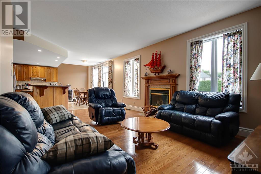 2136 Valenceville Crescent, Ottawa, Ontario  K4A 4K4 - Photo 9 - 1367176
