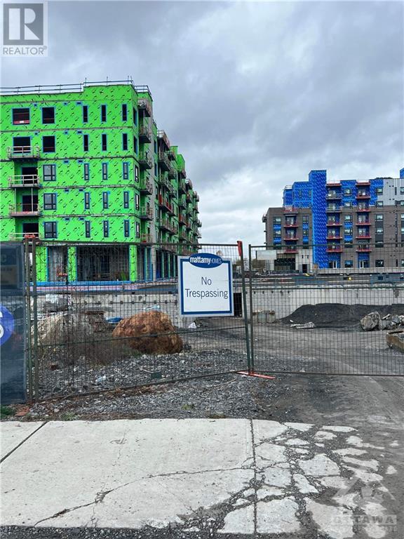 681 MIKINAK AVENUE UNIT#111, ottawa, Ontario