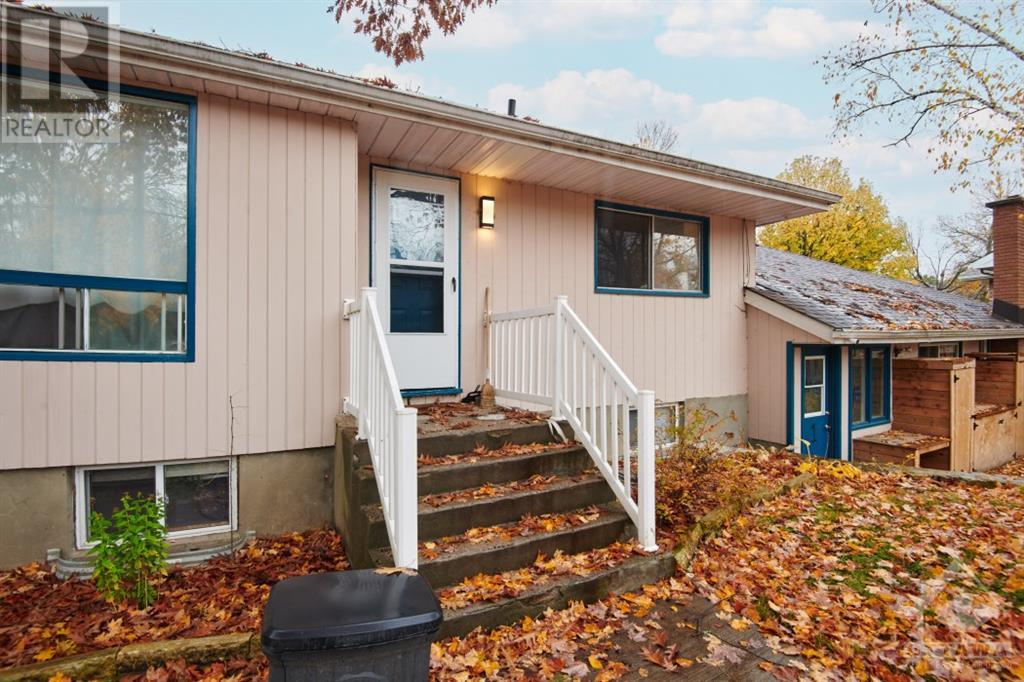 1226 Old Carp Road, Ottawa, Ontario  K2K 1X7 - Photo 2 - 1367288