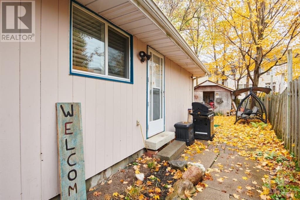 1226 Old Carp Road, Ottawa, Ontario  K2K 1X7 - Photo 3 - 1367288
