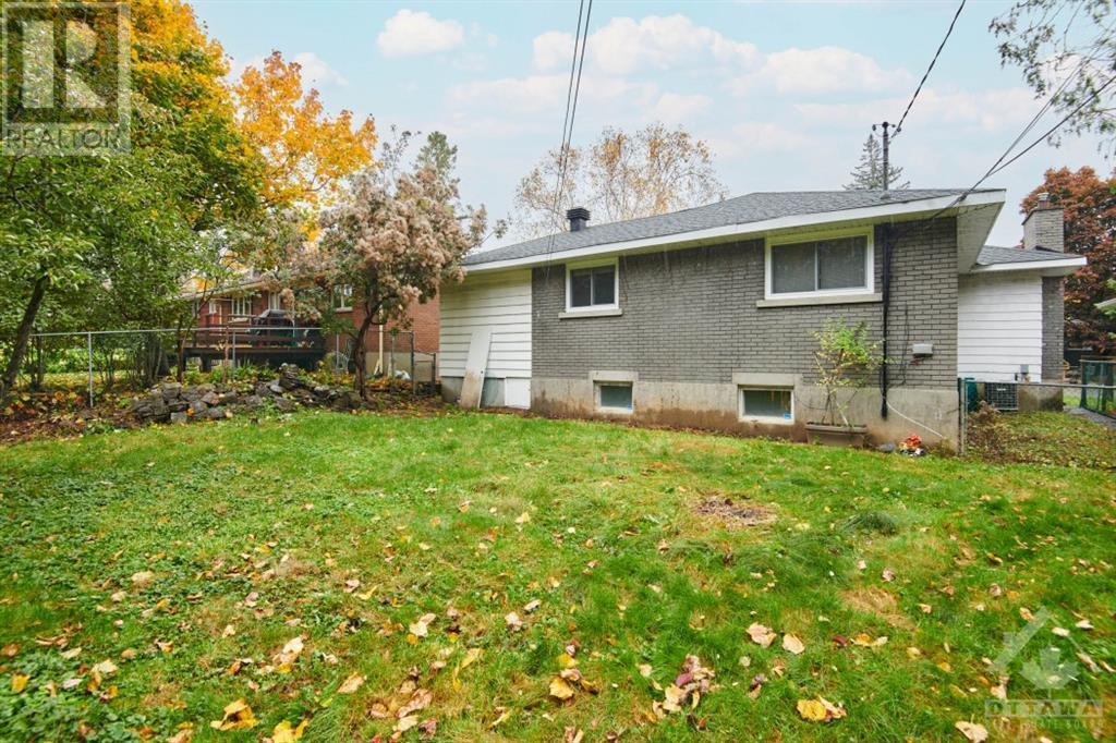 702 Roanoke Street, Ottawa, Ontario  K1K 2G4 - Photo 30 - 1366801