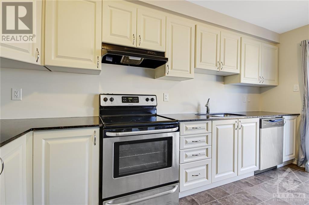 192 Conifer Creek Circle, Ottawa, Ontario  K2R 1G9 - Photo 12 - 1366488