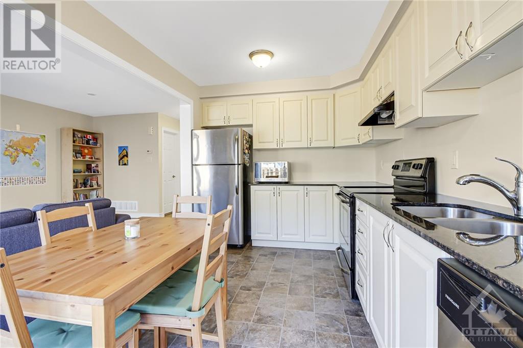 192 Conifer Creek Circle, Ottawa, Ontario  K2R 1G9 - Photo 6 - 1366488