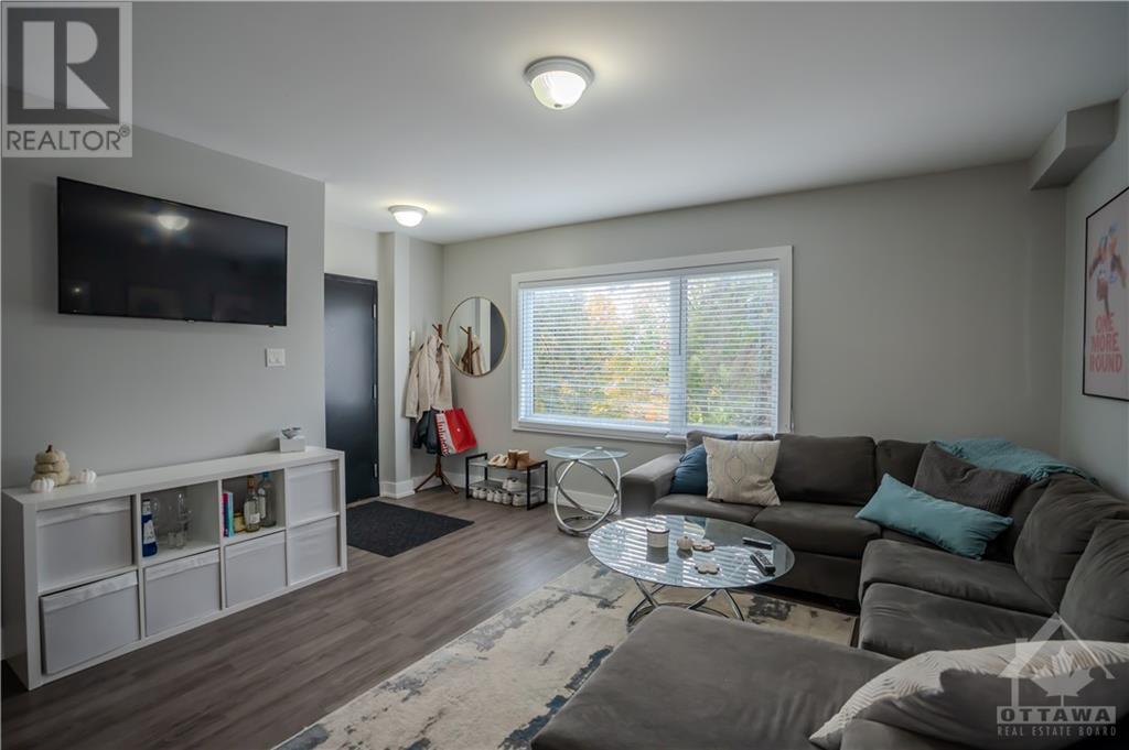 119 Sweetland Avenue, Ottawa, Ontario  K1N 7V1 - Photo 3 - 1366988