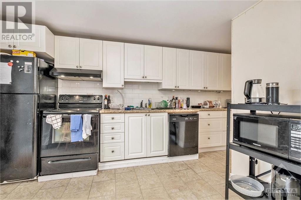95-97 St Andrew Street W, Ottawa, Ontario  K1N 5G1 - Photo 2 - 1367108