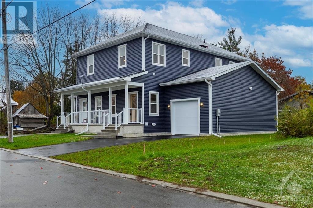 216 Drummond Street, Merrickville, Ontario  K0G 1N0 - Photo 2 - 1366742