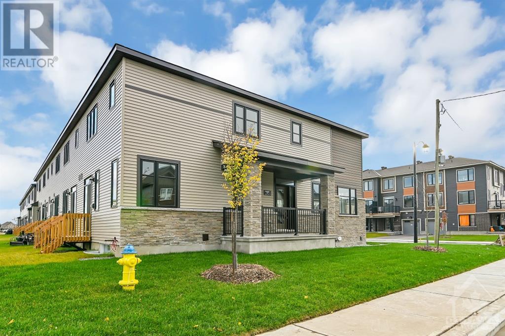 243 TULLAGHAN HEIGHTS, ottawa, Ontario