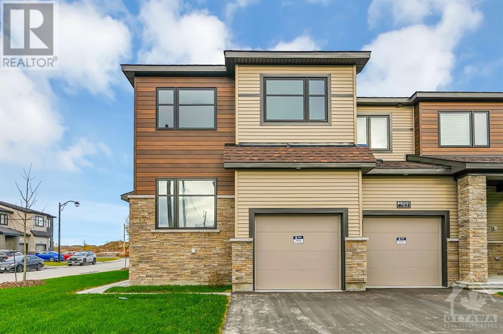 243 Tullaghan Heights, Ottawa, Ontario  K2J 3H2 - Photo 2 - 1367374