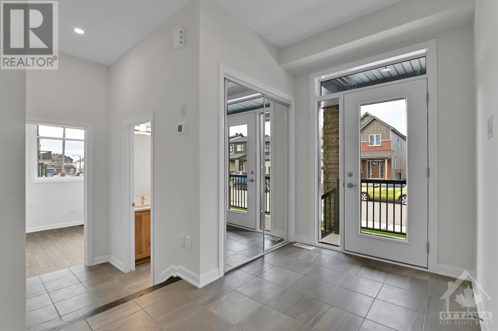 243 Tullaghan Heights, Ottawa, Ontario  K2J 3H2 - Photo 4 - 1367374