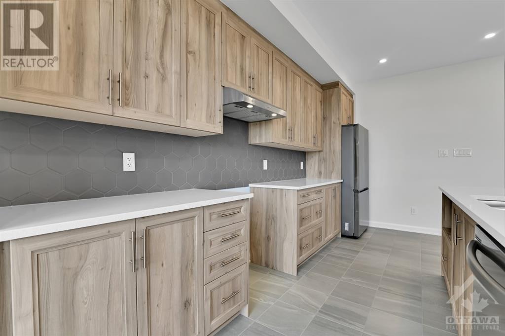 243 Tullaghan Heights, Ottawa, Ontario  K2J 3H2 - Photo 7 - 1367374