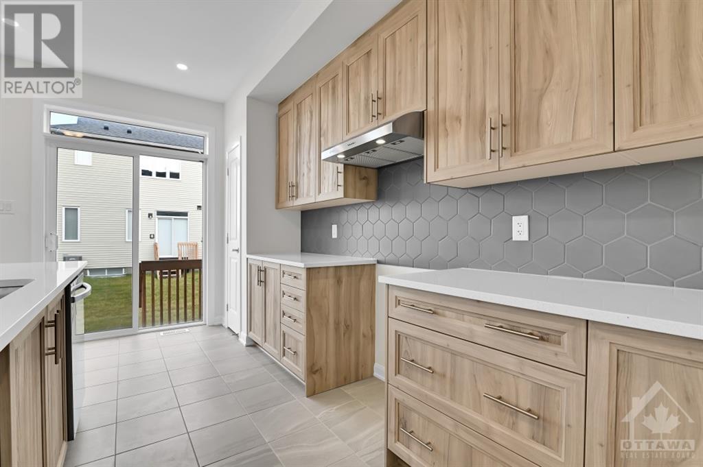 243 Tullaghan Heights, Ottawa, Ontario  K2J 3H2 - Photo 9 - 1367374