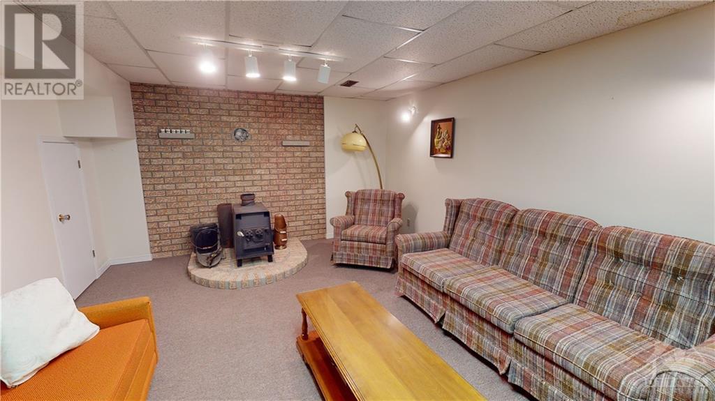 10692 South Mountain Main Road, South Mountain, Ontario  K0E 1W0 - Photo 20 - 1367510