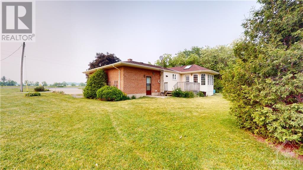 10692 South Mountain Main Road, South Mountain, Ontario  K0E 1W0 - Photo 5 - 1367510