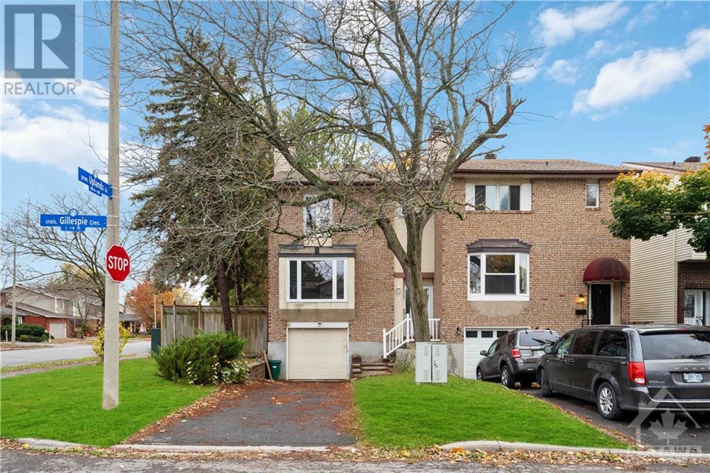 2 GILLESPIE CRESCENT, ottawa, Ontario