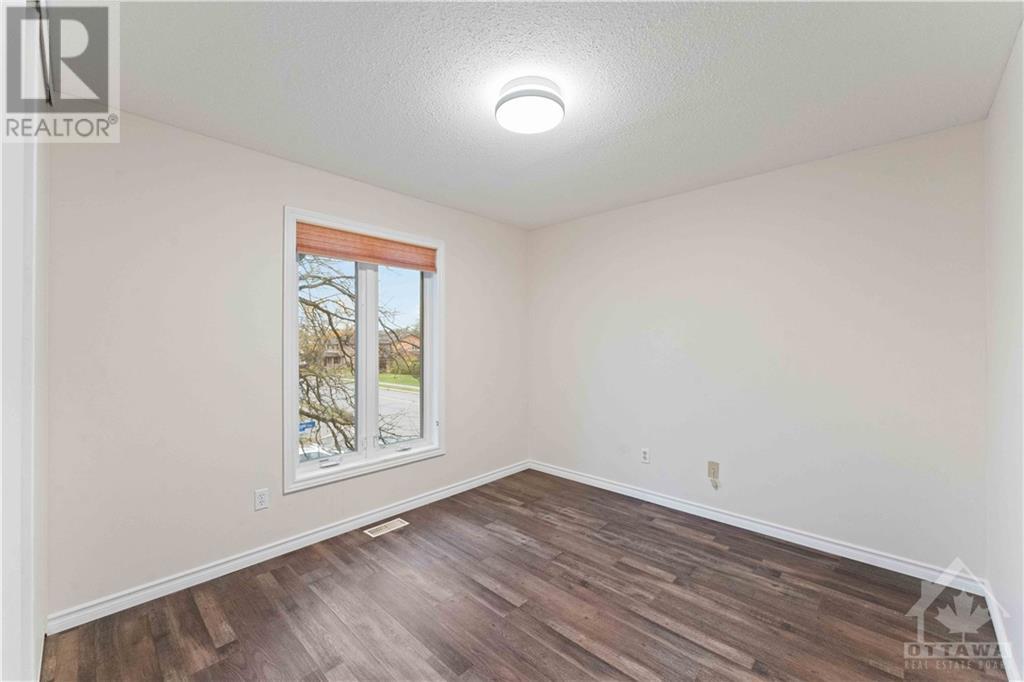 2 Gillespie Crescent, Ottawa, Ontario  K1V 9X8 - Photo 15 - 1367419