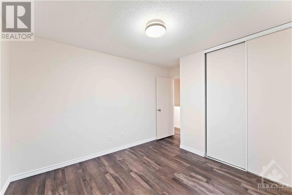 2 Gillespie Crescent, Ottawa, Ontario  K1V 9X8 - Photo 16 - 1367419