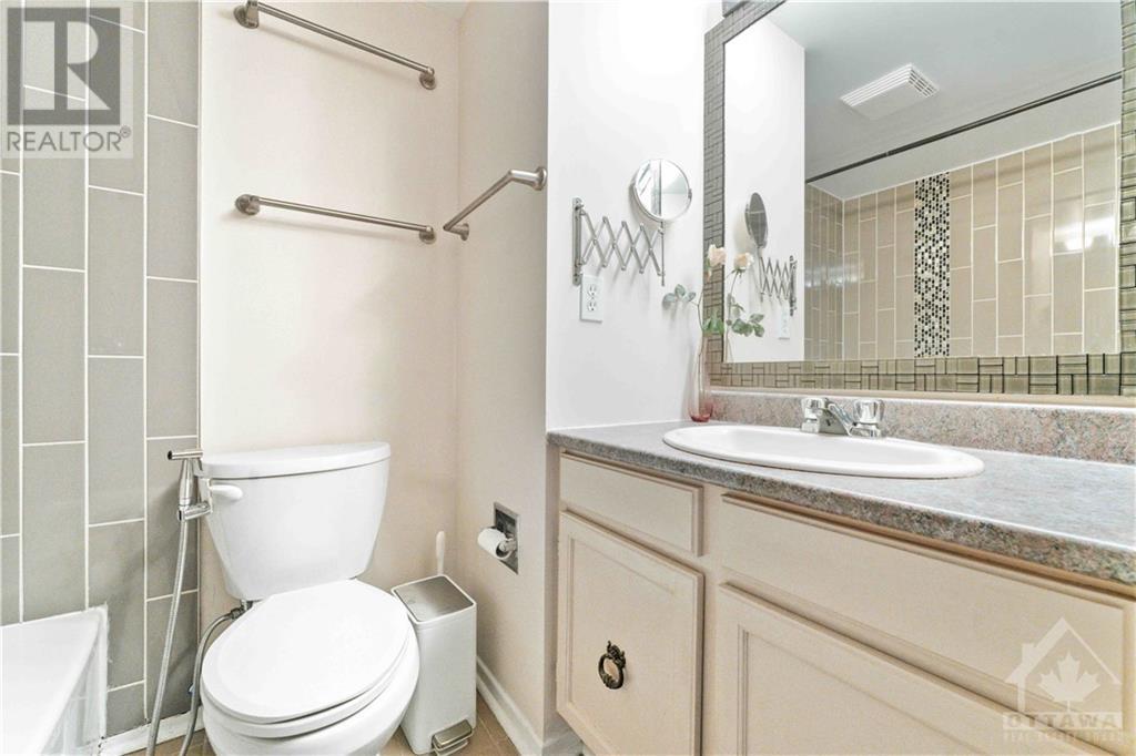 2 Gillespie Crescent, Ottawa, Ontario  K1V 9X8 - Photo 21 - 1367419