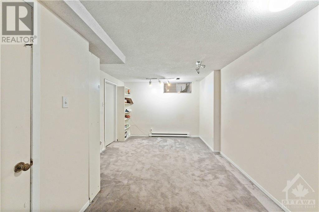 2 Gillespie Crescent, Ottawa, Ontario  K1V 9X8 - Photo 23 - 1367419