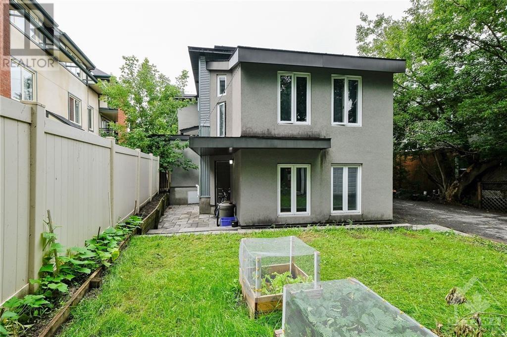 1117 Canal Woods Terrace, Ottawa, Ontario  K1S 4H3 - Photo 2 - 1367570