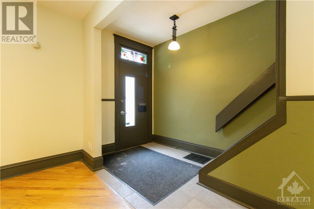 79 Hinton Avenue, Ottawa, Ontario  K1Y 0Z7 - Photo 3 - 1367471