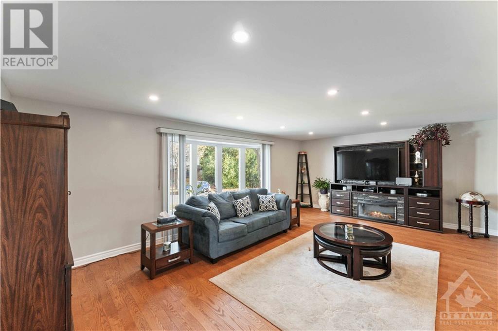 1460 Hallmark Place, Ottawa, Ontario  K1B 3X3 - Photo 6 - 1366836