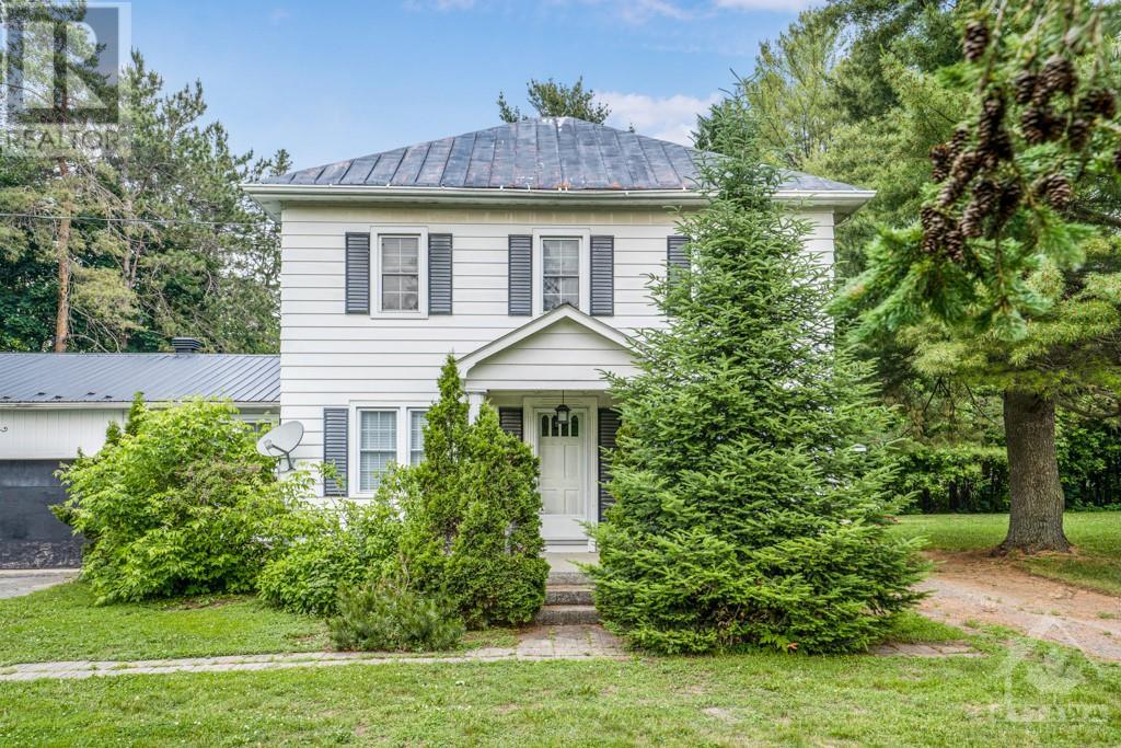 979 GREENLANE ROAD E, hawkesbury, Ontario