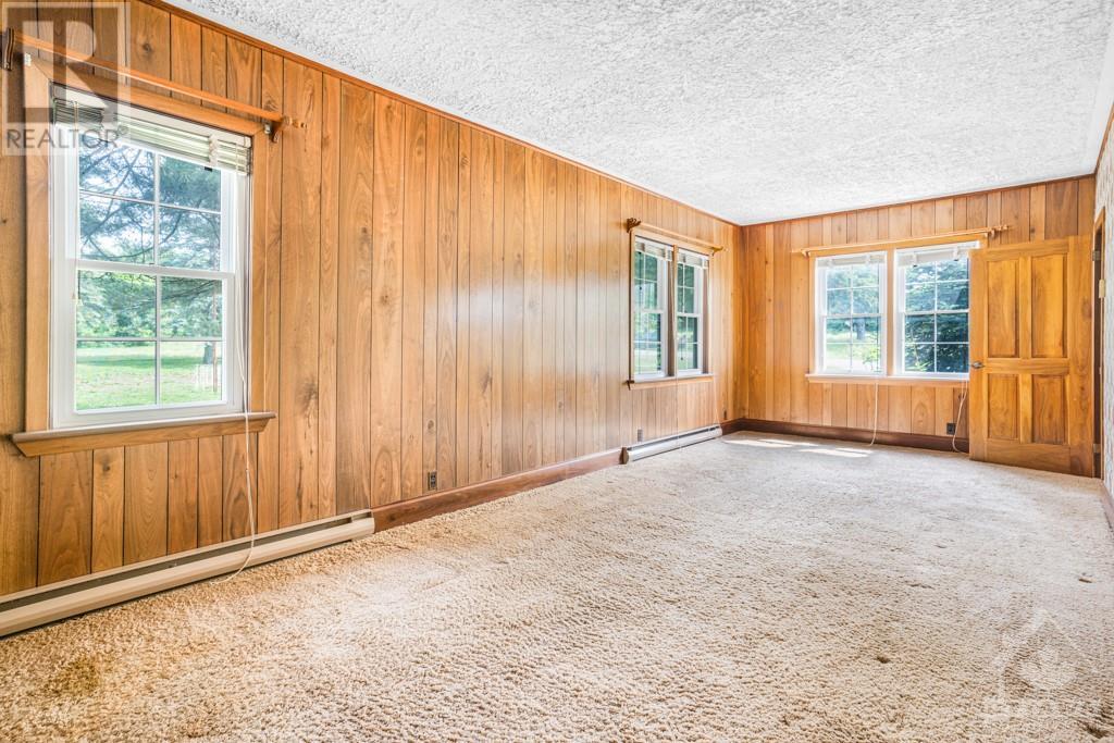 979 Greenlane Road E, Hawkesbury, Ontario  K6A 0C3 - Photo 14 - 1367371