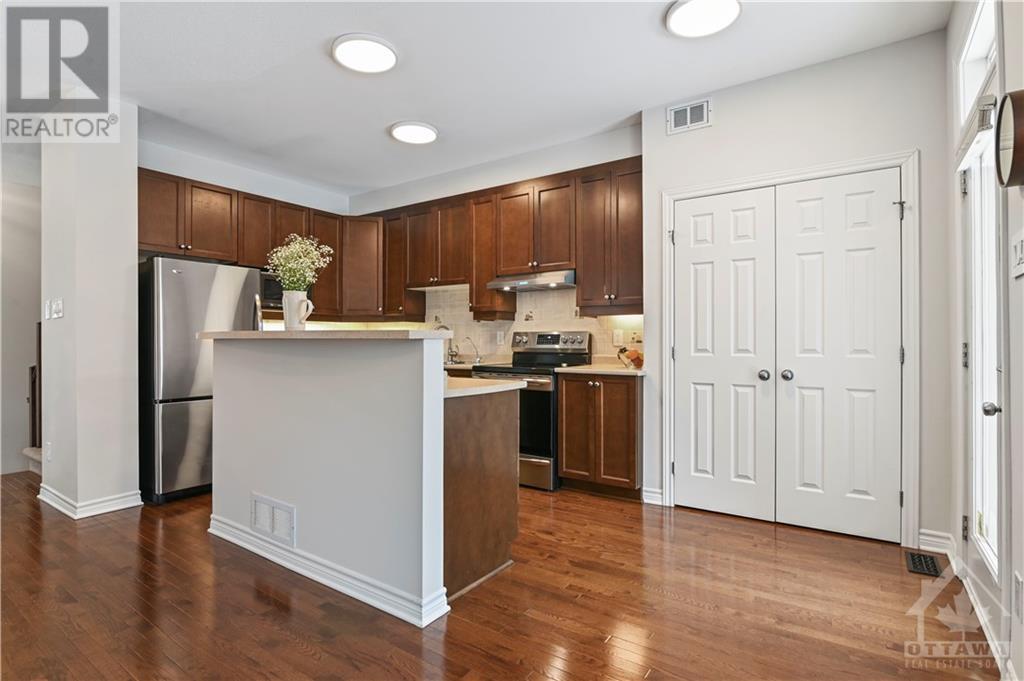 106 Spartina Street, Ottawa, Ontario  K1T 0G6 - Photo 12 - 1367362