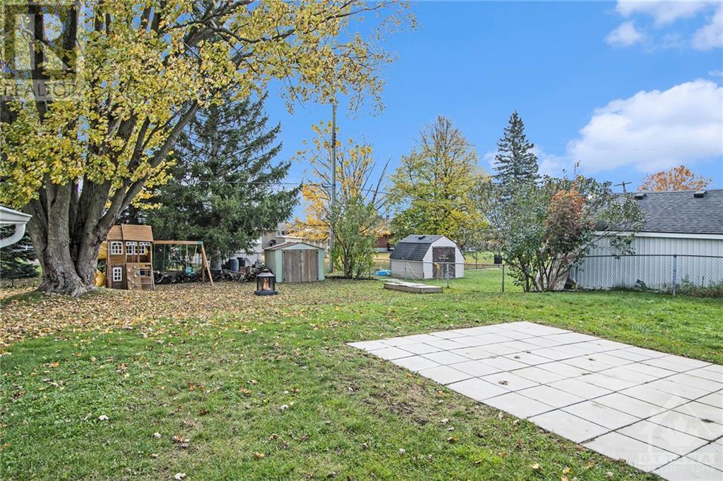 9 Church Avenue, Iroquois, Ontario  K0E 1K0 - Photo 22 - 1367299