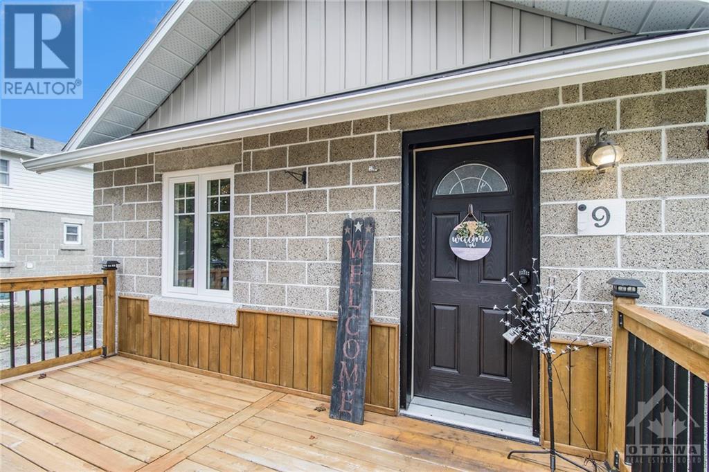 9 Church Avenue, Iroquois, Ontario  K0E 1K0 - Photo 3 - 1367299
