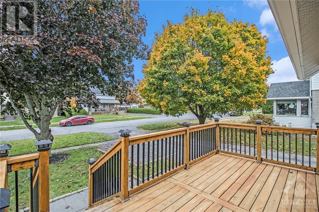 9 Church Avenue, Iroquois, Ontario  K0E 1K0 - Photo 4 - 1367299