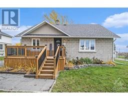 9 CHURCH AVENUE, iroquois, Ontario